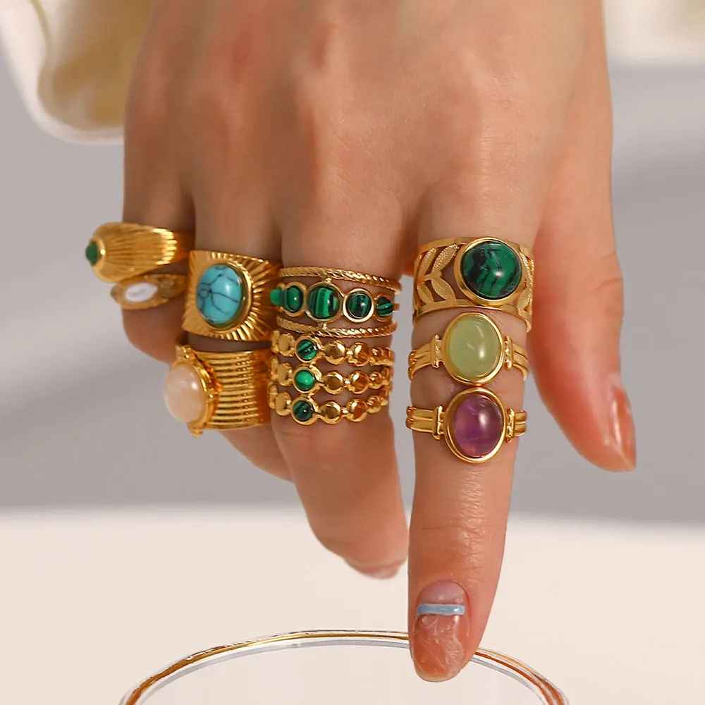 Anillos de piedra natural