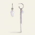 Seraphina Treasures Argenyx mismatched pearl drop earrings with silver chains and crystals. Asymmetrical design.