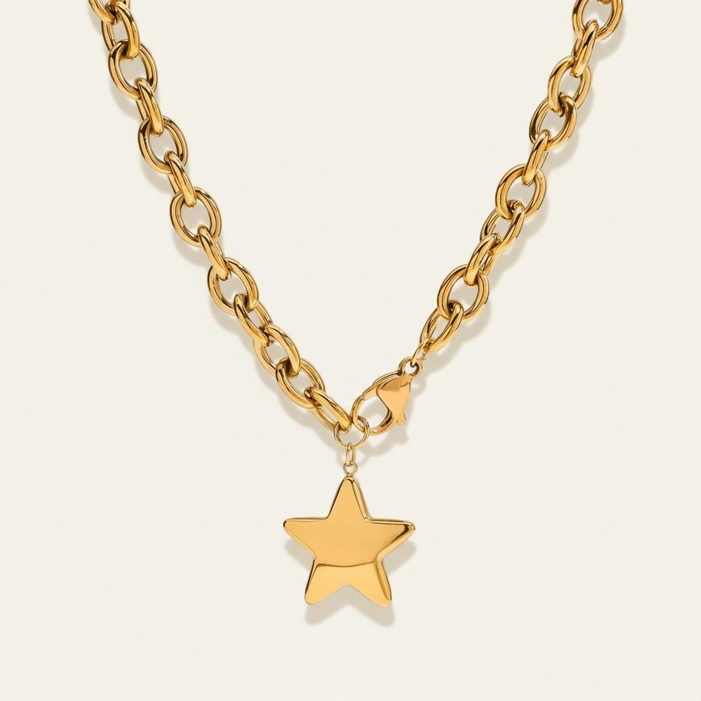 Seraphina Treasures Orla gold-tone chunky chain necklace with a star pendant. Modern celestial charm.