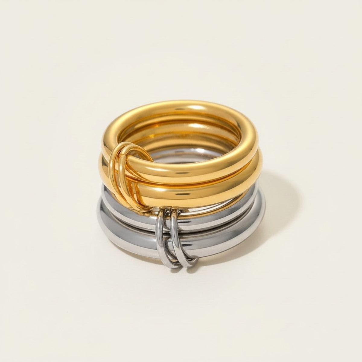 Seraphina Treasures Sybilla ring, a two-layer design in gold and silver tones with a glossy finish.